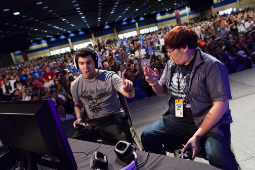 ������#021�Υ���ͥ���/��EVO2014�ϡ֥���IV�׽��ĺ����ï�ʤΤ������褤��ǽ����̤�ޤ�����Evolution 2014�׺ǽ����ޤȤᡣ��BBCP�ס֥��ޥ֥�DX������辡�ˤ����