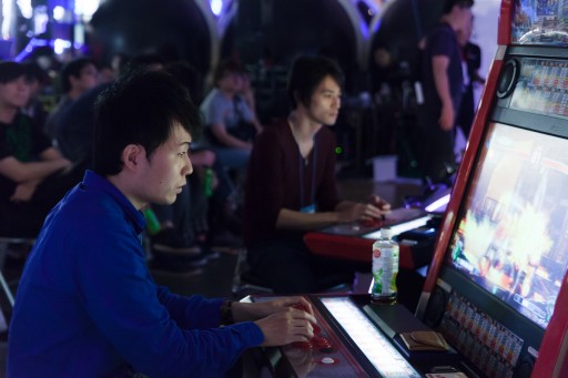 画像ギャラリー No.038のサムネイル画像 / 「ウルIV」×「ガンスト2」の異色のコラボ。ウメハラ&ポッポ小学校チームが圧倒的な強さを見せた「桜花乱舞杯」フォトレポート