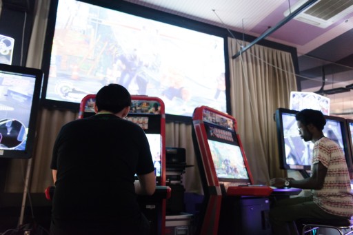 画像ギャラリー No.052のサムネイル画像 / 「ウルIV」×「ガンスト2」の異色のコラボ。ウメハラ&ポッポ小学校チームが圧倒的な強さを見せた「桜花乱舞杯」フォトレポート