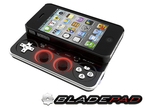 ���������꡼ No.010�Υ���ͥ������ / ��TGS 2013�ϲ��Ǹ��Ĥ���iPhone�ѥ����ॳ��ȥ������Bladepad�פ�Ҳ𡣥��饤�ɼ��ǻ������ӥ饯���󡤥ܥ����ʤ��ʤ��ܳ���