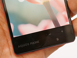 画像ギャラリー No.014のサムネイル画像 / ソフトバンクの2013年冬〜2014年春モデルをフォトレポート。少数精鋭路線で見どころの多い製品をラインナップ