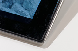 画像集#027のサムネイル/三辺狭額縁デザインが魅力のAQUOS ZETAやXperia Z2 Tabletをじっくりチェック。NTTドコモ2014夏モデルスマートフォンテストレポート(後編)