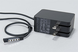 画像ギャラリー No.022のサムネイル画像 / Microsoft純正タブレットの第2弾「Surface 2」はiPadやAndroidタブレットに立ち向かえる製品になったのか?