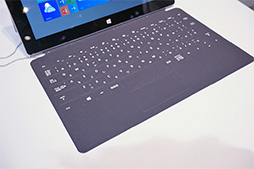 画像ギャラリー No.030のサムネイル画像 / Microsoft純正タブレットの第2弾「Surface 2」はiPadやAndroidタブレットに立ち向かえる製品になったのか?