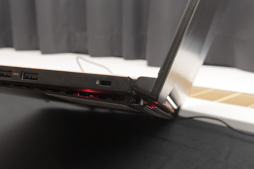 画像ギャラリー No.014のサムネイル画像 / 「薄い・速い・静か」を実現するゲーマー向けノートPC設計技術「Max-Q」について,NVIDIAから追加で話を聞いてきた