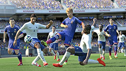 画像ギャラリー No.007のサムネイル画像 / 「ワールドサッカー ウイニングイレブン 2014 蒼き侍の挑戦」発売を記念して,ザッケローニ監督のリアルマネキンがコナミスタイルに登場