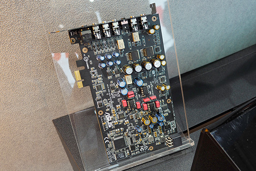 ���������꡼ No.007�Υ���ͥ������ / ��COMPUTEX�Ϥ��ꤲ�ʤ�������������ǥ������Ѥ򥲡����ž�Ѥ���������ɥ����ɡ�STRIX RAID�פ�ASUS�֡����Ǹ��������