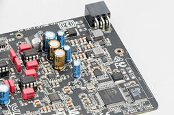 ���������꡼ No.017�Υ���ͥ������ / ��PR��STRIX�֥��ɤ����о줷��������ɥ�����3��ǥ�����Ǿ�̥�ǥ��STRIX RAID DLX�פν����ʼ��϶������