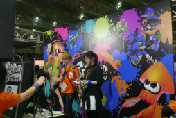 画像ギャラリー No.027のサムネイル画像 / 最新ゲームの試遊からアナログゲーム,そして「Minecraft」リアル体験まで楽しめた,ニコニコ超会議2015の「超ゲームエリア」レポート