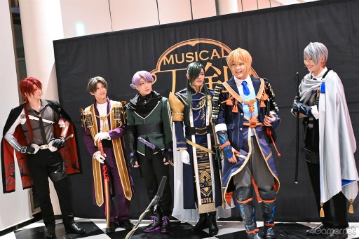 ���������꡼ No.003�Υ���ͥ������ / ����˻Τ��������Ĥ��­��º�ᡦľ����������ۤ���ࡣ�֥ߥ塼��������������� ���Ť��ʤ���Ⱦ�ο�������ץ��ͥץ������ݡ���