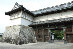 画像ギャラリー No.017のサムネイル画像 / 「ロマンシング佐賀3」現地体験レポート。ついに開幕した佐賀県×サガシリーズのコラボ第3弾は“SaGa愛”に溢れた幸福な空間だった