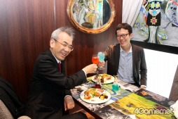 画像ギャラリー No.012のサムネイル画像 / 「SaGa SCARLET GRACE」コラボイベントが「銀座 B.E.HOUSE」にてスタート。SSGの世界観で一色に染まった店舗とメニューをチェックしてきた