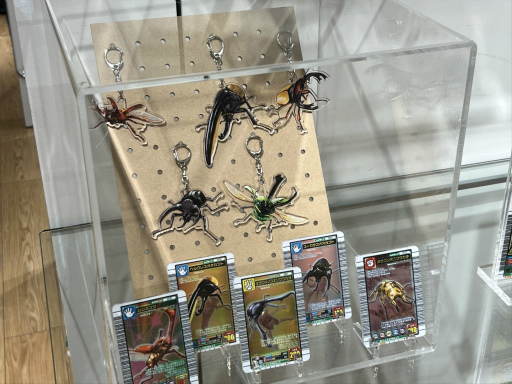 画像ギャラリー No.004のサムネイル画像 / 「甲虫王者ムシキング 20周年記念 POP UP SHOP in OIOI」マルイシティ横浜にて開催。かつて共に闘った甲虫たちと再会しよう!
