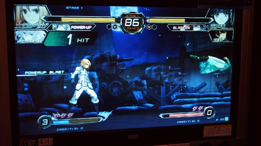 画像ギャラリー No.007のサムネイル画像 / 対戦シーンを“再燃”させる“イグニッション”。AC「電撃文庫 FIGHTING CLIMAX IGNITION」ロケテストレポート