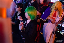 画像ギャラリー No.035のサムネイル画像 / アークシステムワークス「HALLOWEEN PARTY」が今年も開催。森Pも駆けつけ,大いに盛り上がった「BLAZBLUE DAY」フォトレポート