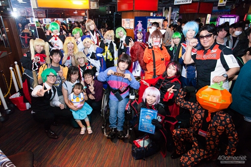 画像ギャラリー No.048のサムネイル画像 / アークシステムワークス「HALLOWEEN PARTY」が今年も開催。森Pも駆けつけ,大いに盛り上がった「BLAZBLUE DAY」フォトレポート