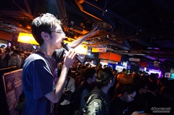 画像ギャラリー No.054のサムネイル画像 / アークシステムワークス「HALLOWEEN PARTY」が今年も開催。森Pも駆けつけ,大いに盛り上がった「BLAZBLUE DAY」フォトレポート