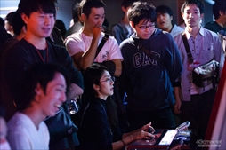 画像ギャラリー No.056のサムネイル画像 / アークシステムワークス「HALLOWEEN PARTY」が今年も開催。森Pも駆けつけ,大いに盛り上がった「BLAZBLUE DAY」フォトレポート