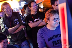 画像ギャラリー No.057のサムネイル画像 / アークシステムワークス「HALLOWEEN PARTY」が今年も開催。森Pも駆けつけ,大いに盛り上がった「BLAZBLUE DAY」フォトレポート