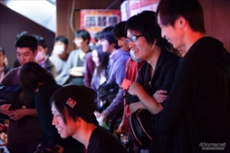 画像ギャラリー No.065のサムネイル画像 / アークシステムワークス「HALLOWEEN PARTY」が今年も開催。森Pも駆けつけ,大いに盛り上がった「BLAZBLUE DAY」フォトレポート