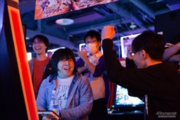 画像ギャラリー No.074のサムネイル画像 / アークシステムワークス「HALLOWEEN PARTY」が今年も開催。森Pも駆けつけ,大いに盛り上がった「BLAZBLUE DAY」フォトレポート