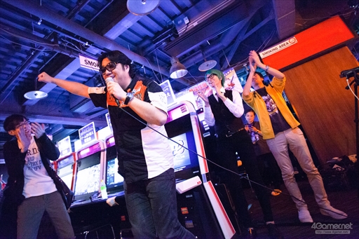 画像ギャラリー No.077のサムネイル画像 / アークシステムワークス「HALLOWEEN PARTY」が今年も開催。森Pも駆けつけ,大いに盛り上がった「BLAZBLUE DAY」フォトレポート