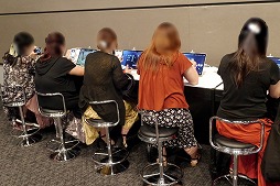 画像ギャラリー No.012のサムネイル画像 / 「全サーバー攻城戦」「レベルキャップ拡張」「LRT Season4」など,新情報が盛りだくさんの「リネージュ2 レボリューション」2周年感謝祭をレポート