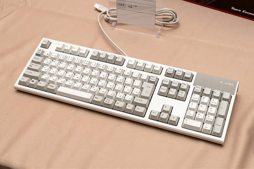 ꡼ No.002Υͥ / ץ졤16ǯ֤REALFORCE2ǥȯɽ奨ݥѹǽбǥŲǥʤɡХ饨ƥ٤