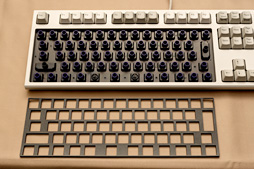 画像ギャラリー No.015のサムネイル画像 / 東プレ,16年ぶりのREALFORCE第2世代モデルを発表。アクチュエーションポイント変更機能対応モデルや静音モデルなど,バラエティに富む