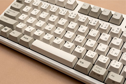 ꡼ No.025Υͥ / ץ졤16ǯ֤REALFORCE2ǥȯɽ奨ݥѹǽбǥŲǥʤɡХ饨ƥ٤