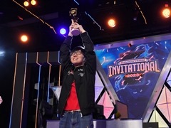 「Shadowverse Invitational 2023」レポート。シャドバ国内年間最強王者は山芋選手。圧倒的なプレイングを見せつけ,大会を席巻した