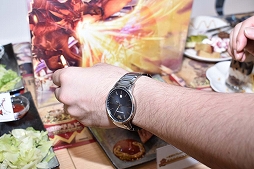 画像ギャラリー No.007のサムネイル画像 / 飲んで喰らって体力満タン! 「セブンナイツ」公式カフェ“セブンナイツ 原宿ギルド in AMO CAFE”が10月20日にオープン