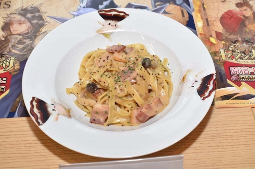 画像ギャラリー No.019のサムネイル画像 / 飲んで喰らって体力満タン! 「セブンナイツ」公式カフェ“セブンナイツ 原宿ギルド in AMO CAFE”が10月20日にオープン