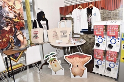 画像ギャラリー No.042のサムネイル画像 / 飲んで喰らって体力満タン! 「セブンナイツ」公式カフェ“セブンナイツ 原宿ギルド in AMO CAFE”が10月20日にオープン