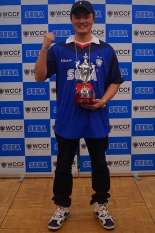 画像ギャラリー No.002のサムネイル画像 / 「WORLD CLUB Champion Football」公式全国大会の優勝者は“ランボー監督”