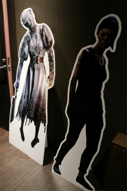 画像ギャラリー No.010のサムネイル画像 / 東京・池袋で「Dead by Daylight」のコラボバーが7月31日まで開催中。“死んだ犬の酒場”をイメージした店内で,コラボカクテルを楽しもう