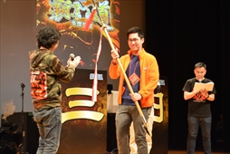 画像ギャラリー No.010のサムネイル画像 / 「三国志大戦」公式全国大会2019“覇業への道 英傑覚醒”決勝大会レポート。「狼主の双剣」を締めくくる全国大会を制したのはこうぼう君主