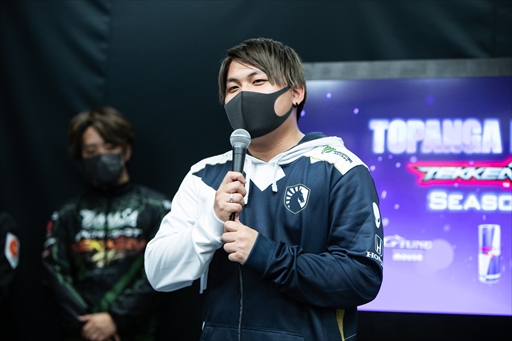 画像ギャラリー No.008のサムネイル画像 / 「TOPANGA LEAGUE×鉄拳7 Season3」フォトレポート。Team Liquidに所属する若手の雄,弦選手がシーズン1に続き,2度目の優勝を飾る