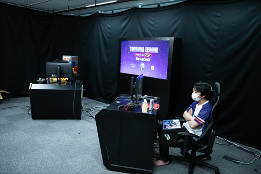 画像ギャラリー No.014のサムネイル画像 / 「TOPANGA LEAGUE×鉄拳7 Season3」フォトレポート。Team Liquidに所属する若手の雄,弦選手がシーズン1に続き,2度目の優勝を飾る