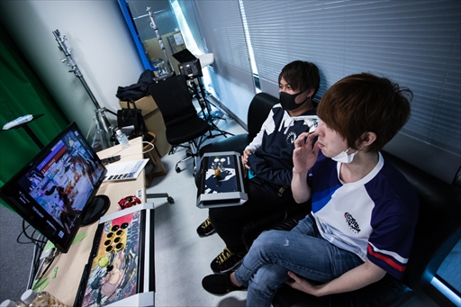 画像ギャラリー No.023のサムネイル画像 / 「TOPANGA LEAGUE×鉄拳7 Season3」フォトレポート。Team Liquidに所属する若手の雄,弦選手がシーズン1に続き,2度目の優勝を飾る