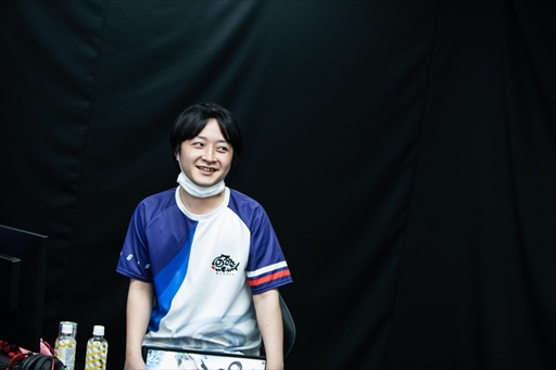 画像ギャラリー No.024のサムネイル画像 / 「TOPANGA LEAGUE×鉄拳7 Season3」フォトレポート。Team Liquidに所属する若手の雄,弦選手がシーズン1に続き,2度目の優勝を飾る