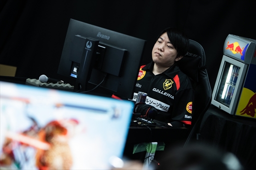 画像ギャラリー No.051のサムネイル画像 / 「TOPANGA LEAGUE×鉄拳7 Season3」フォトレポート。Team Liquidに所属する若手の雄,弦選手がシーズン1に続き,2度目の優勝を飾る