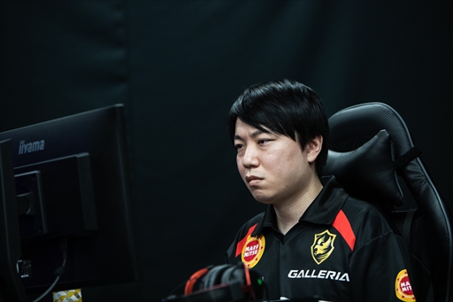 画像ギャラリー No.086のサムネイル画像 / 「TOPANGA LEAGUE×鉄拳7 Season3」フォトレポート。Team Liquidに所属する若手の雄,弦選手がシーズン1に続き,2度目の優勝を飾る