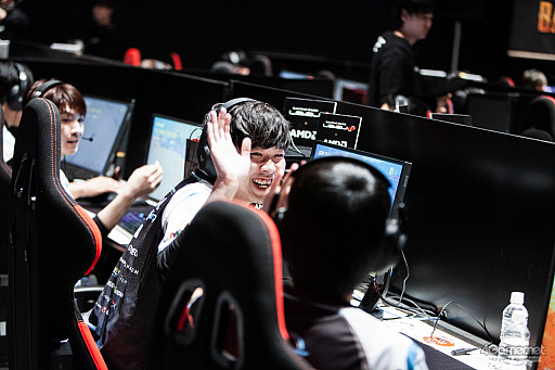 ���������꡼ No.017�Υ���ͥ������ / ��PUBG JAPAN SERIES��Season2 Grade1 Day5��ݡ��ȡ����ꤷ�����Ӥ�Team RAYZE����̤�Ω�ġ������ꥹ�Ԥ��������Ÿ��