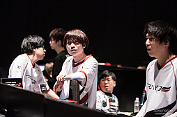 ���������꡼ No.073�Υ���ͥ������ / ��PUBG JAPAN SERIES��Season2 Grade1 Day5��ݡ��ȡ����ꤷ�����Ӥ�Team RAYZE����̤�Ω�ġ������ꥹ�Ԥ��������Ÿ��