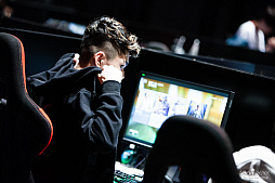 ���������꡼ No.046�Υ���ͥ������ / ��PUBG JAPAN SERIES��Season3 Grade1 Day5��ݡ��ȡ�DetonatioN Gaming White���������˺��ܶᡤ2���ܤΥ����å��褤���纮���