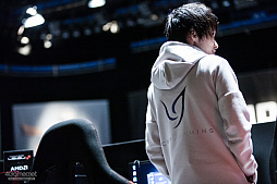 ���������꡼ No.047�Υ���ͥ������ / ��PUBG JAPAN SERIES��Season3 Grade1 Day5��ݡ��ȡ�DetonatioN Gaming White���������˺��ܶᡤ2���ܤΥ����å��褤���纮���