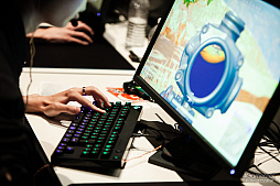 ���������꡼ No.081�Υ���ͥ������ / ��PUBG JAPAN SERIES��Season3 Grade1 Day5��ݡ��ȡ�DetonatioN Gaming White���������˺��ܶᡤ2���ܤΥ����å��褤���纮���