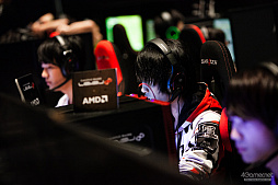 ���������꡼ No.110�Υ���ͥ������ / ��PUBG JAPAN SERIES��Season3 Grade1 Day5��ݡ��ȡ�DetonatioN Gaming White���������˺��ܶᡤ2���ܤΥ����å��褤���纮���