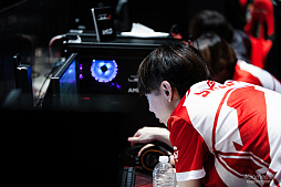 ���������꡼ No.129�Υ���ͥ������ / ��PUBG JAPAN SERIES��Season3 Grade1 Day5��ݡ��ȡ�DetonatioN Gaming White���������˺��ܶᡤ2���ܤΥ����å��褤���纮���